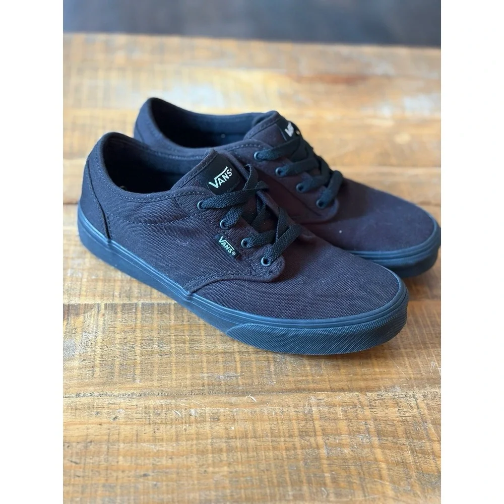 Van's Atwood Triple Black Youth 7 Sneakers Low Top Skateboarding Shoes